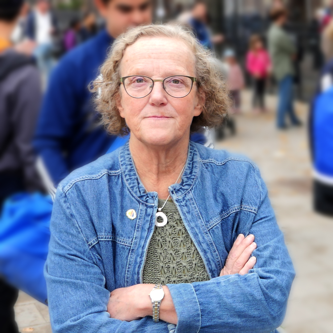 Eva Hjelmvik